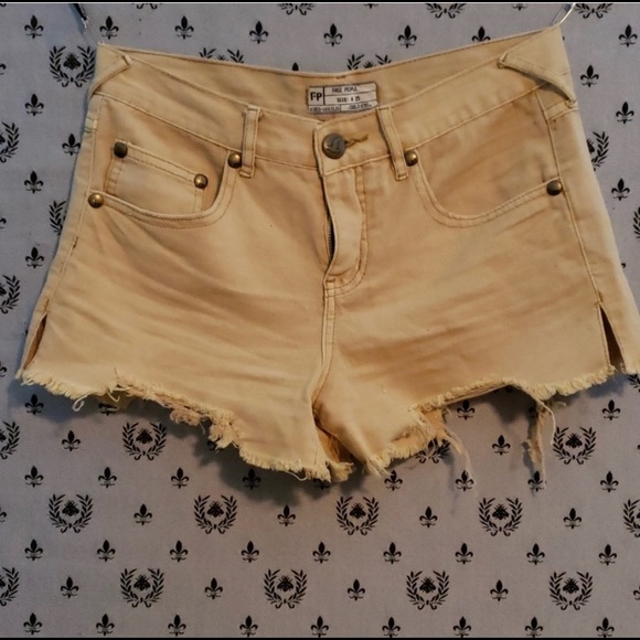 Free People Pants - Free People women’s distressed shorts